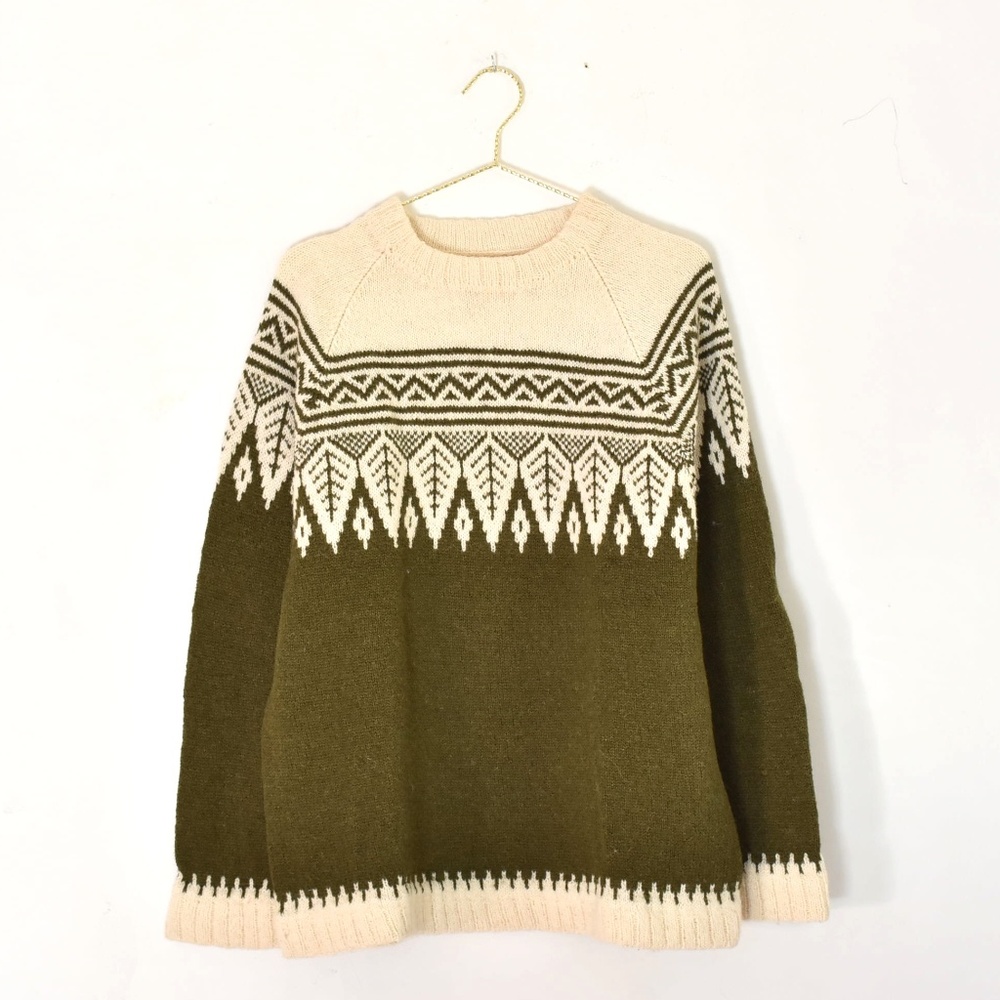 NWOT Handknit Wool Fairisle Green & Cream Sweater